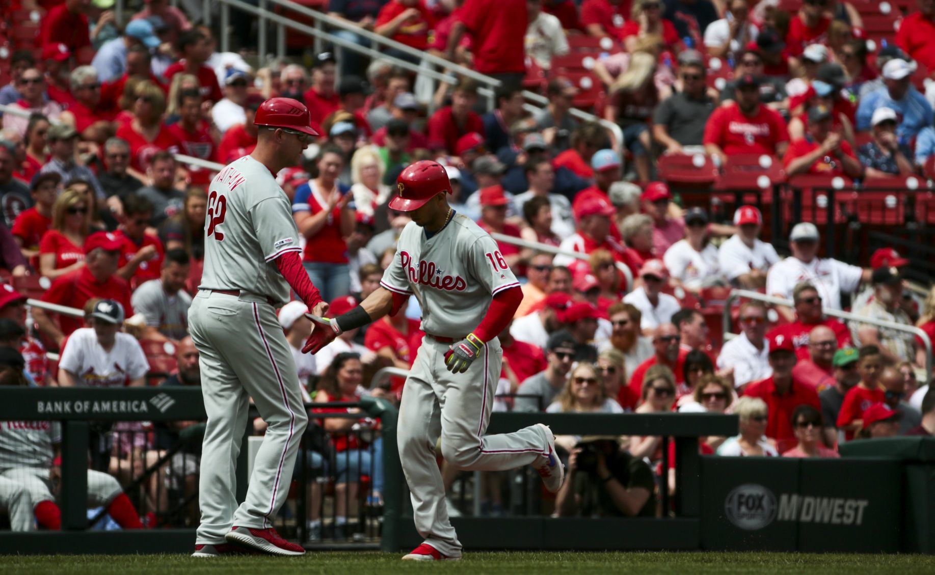 Cardinals take on Phillies